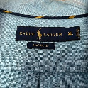 Classic fit. Pretty blue polo shirt